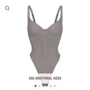 SKIMS Bodysuit
